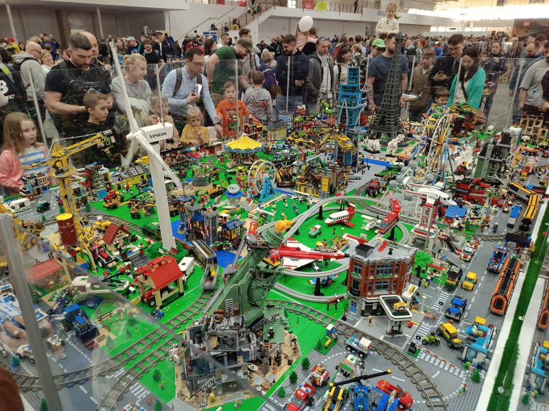 Zbudujmy to! Wyruszamy na Festiwal Klocków